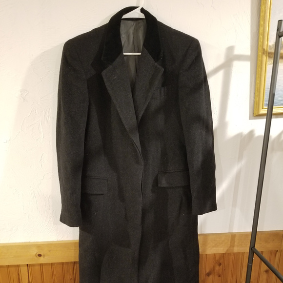 Brooks Brothers Other - Brooks Brothers Black Long Wool Overcoat 36L Long